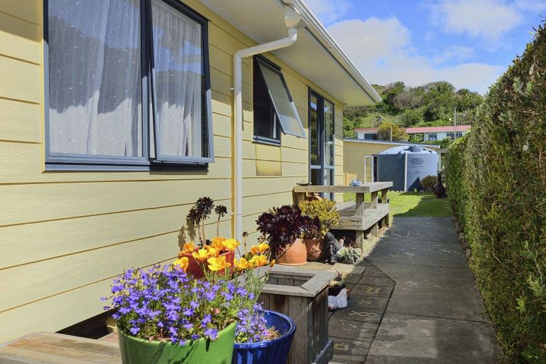Photo of property in 7 Oraka Road, Mahia, Nuhaka, 4198