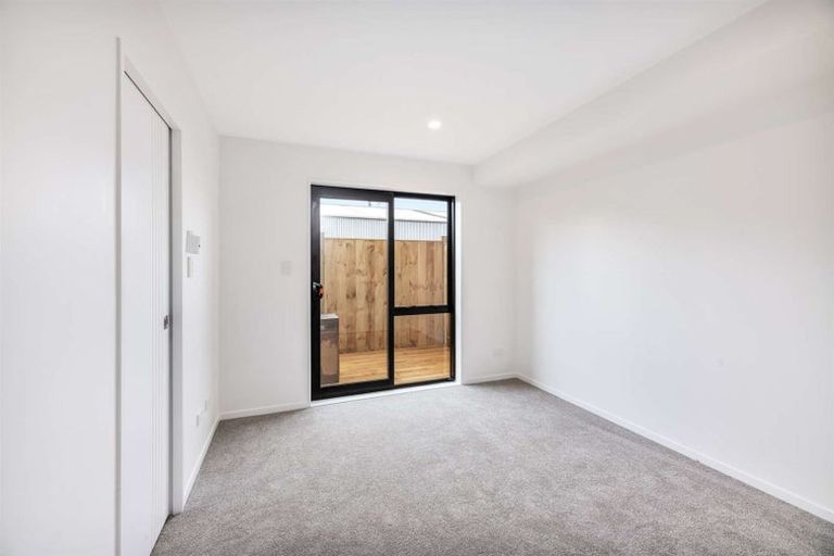 Photo of property in 6 Kari Lane, Kumeu, 0810