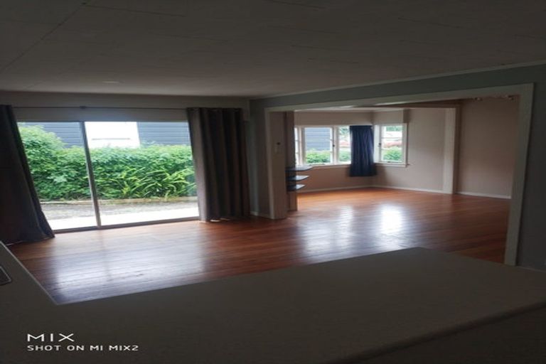 Photo of property in 57 Mount Albert Road, Mount Albert, Auckland, 1025