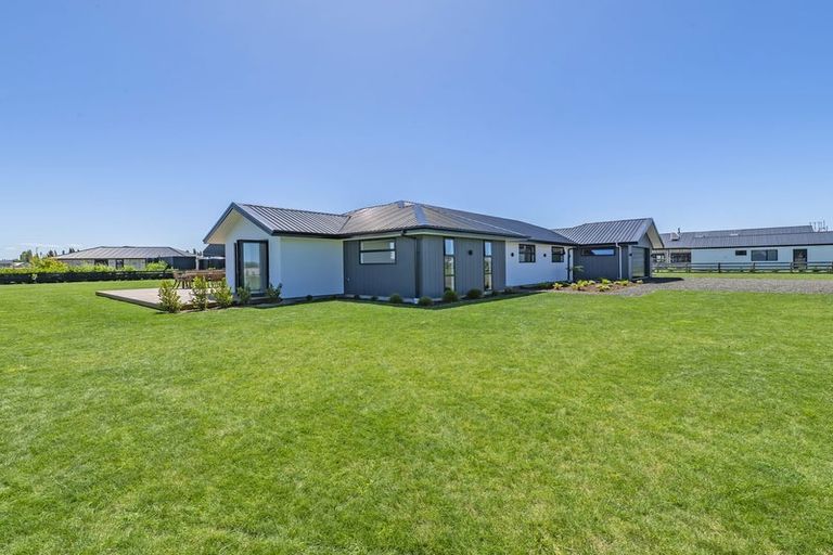 Photo of property in 145 Verdeco Boulevard, Lincoln, 7608