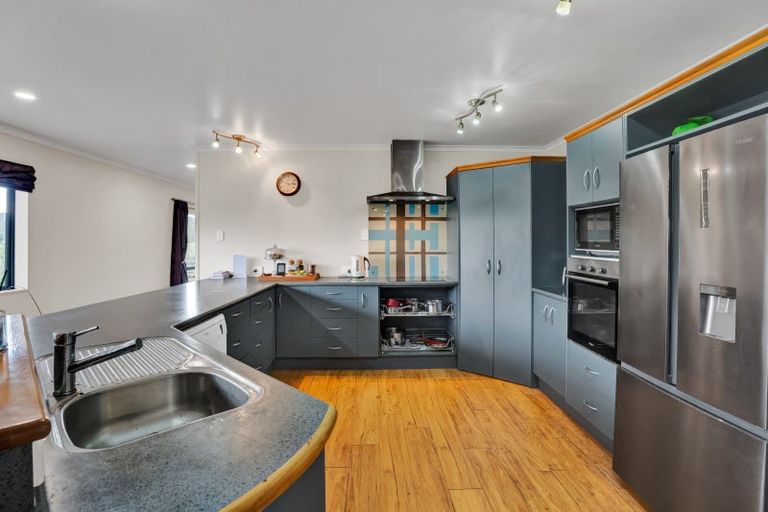 Photo of property in 210 Standish Road, Toko, Stratford, 4392