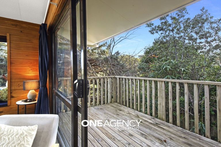 Photo of property in 22 Morere Street, Titahi Bay, Porirua, 5022