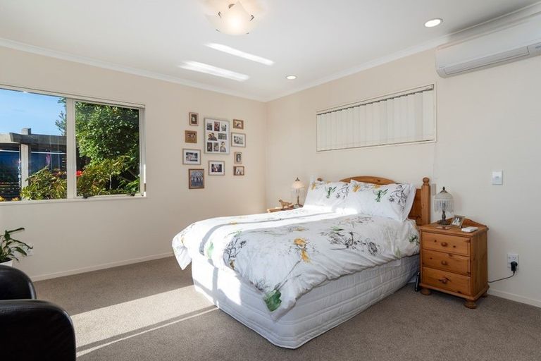 Photo of property in 27 Oteki Park Drive, Welcome Bay, Tauranga, 3112