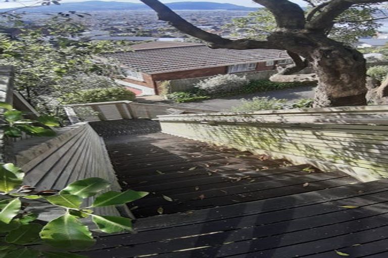 Photo of property in 85 Cliffs Road, Saint Clair, Dunedin, 9012