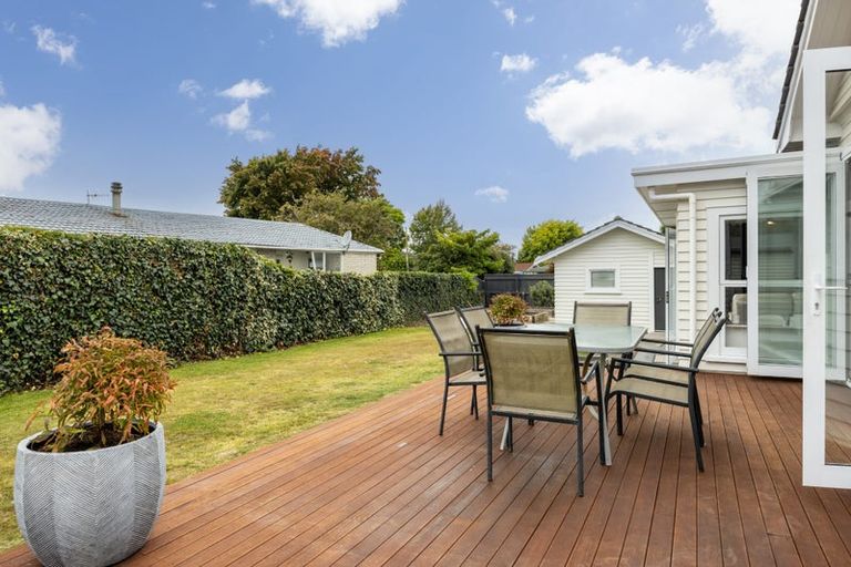 Photo of property in 100 Frimley Avenue, Frimley, Hastings, 4120