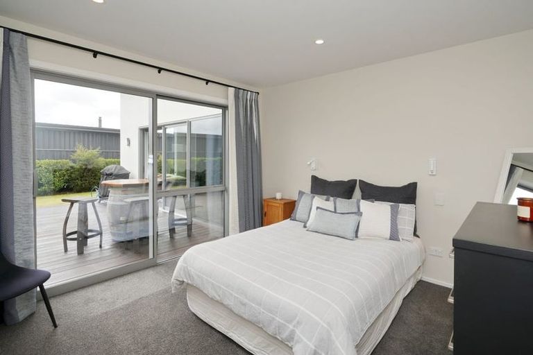 Photo of property in 14 Ardrossan Way, Tai Tapu, 7672