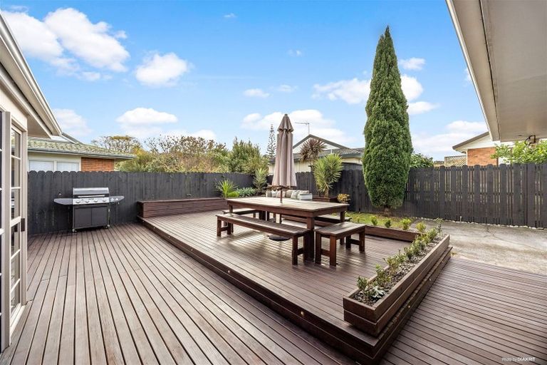 Photo of property in 1/13 Westview Court, Somerville, Auckland, 2014