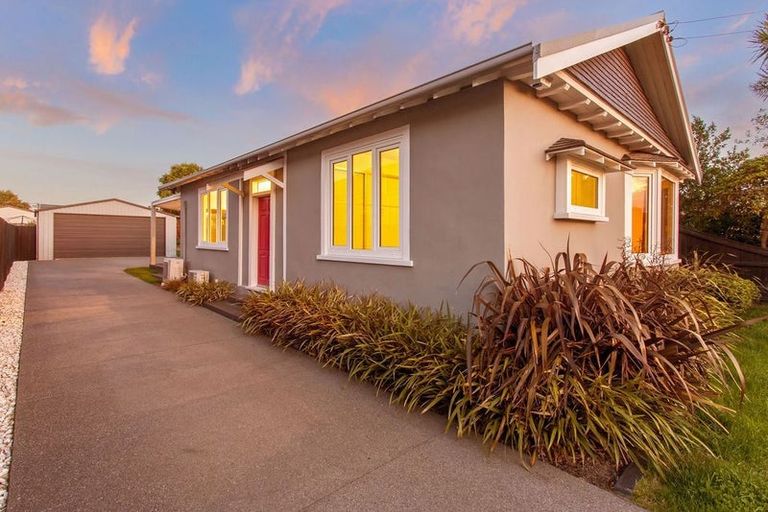 Photo of property in 42 Petrie Street, Richmond, Christchurch, 8013