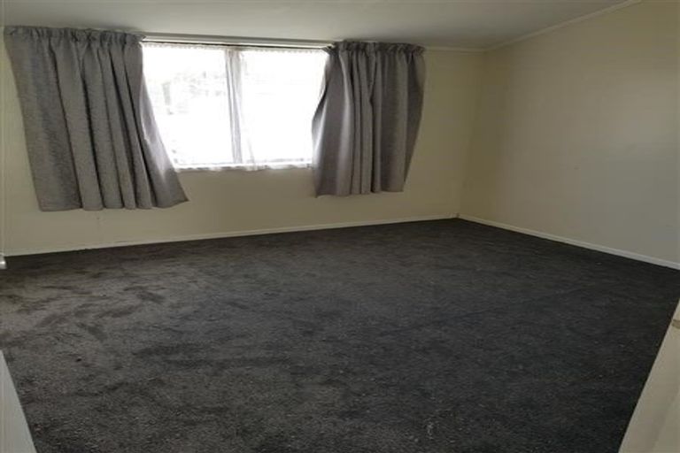 Photo of property in 11 Taitimu Drive, Weymouth, Auckland, 2103