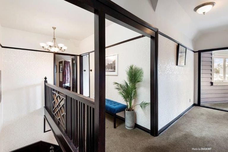 Photo of property in 323 The Terrace, Te Aro, Wellington, 6011