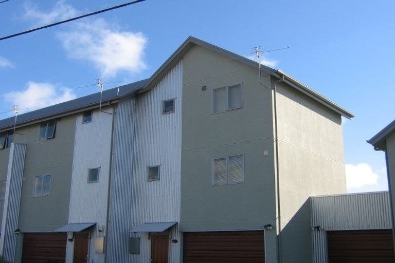 Photo of property in 57 Fairfield Avenue, Addington, Christchurch, 8024