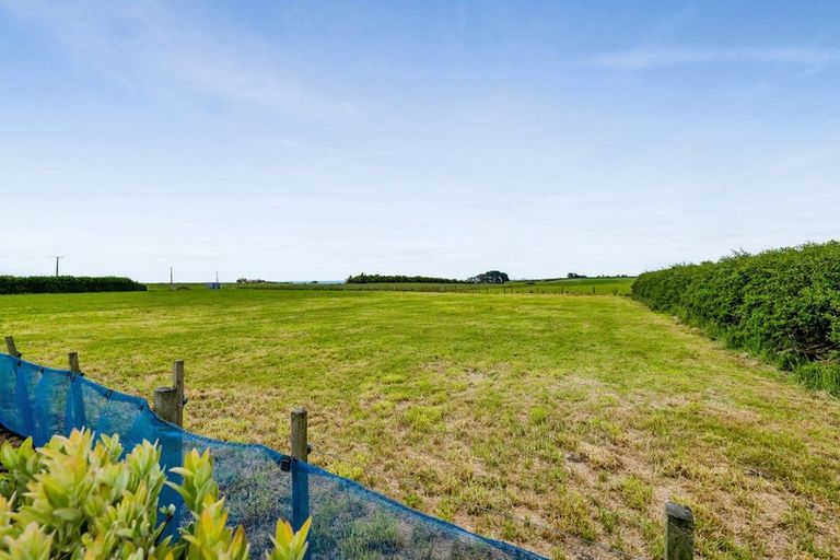 Photo of property in 22 Batten Road, Okaiawa, Hawera, 4671