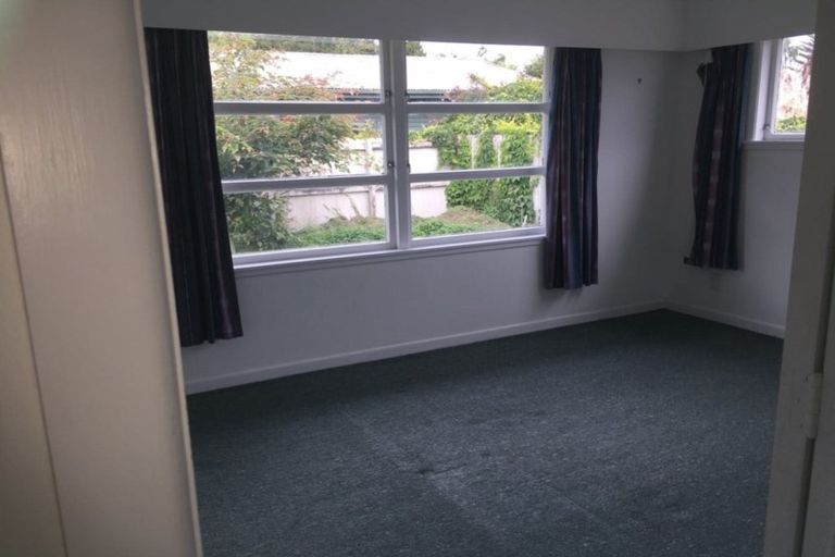 Photo of property in 43d Braid Road, St Andrews, Hamilton, 3200