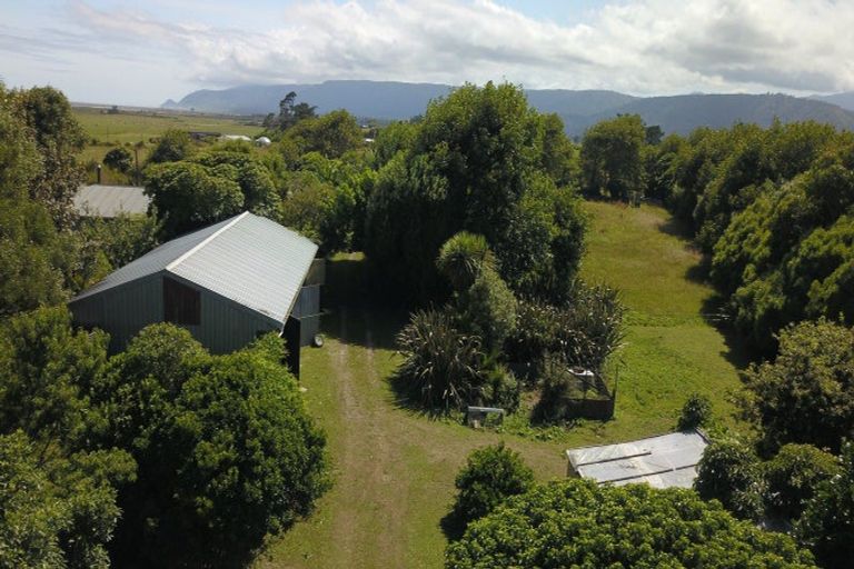 Photo of property in 133 Kohaihai Road, Karamea, 7893