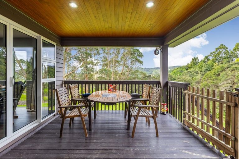 Photo of property in 158 Judge Richardson Drive, Opaheke, Papakura, 2584