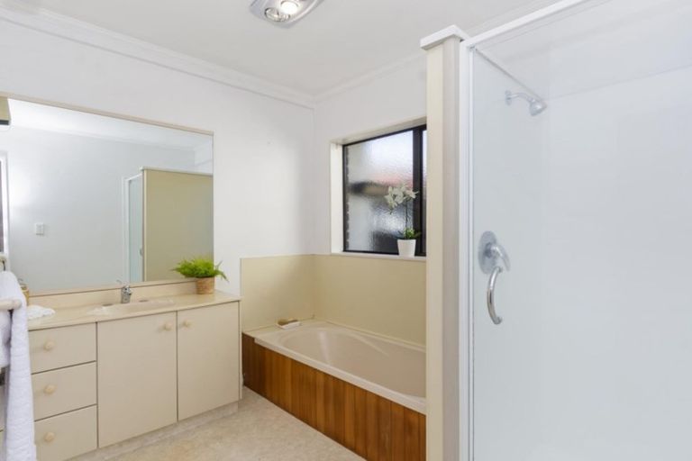Photo of property in 395 Maunganui Road, Mount Maunganui, 3116