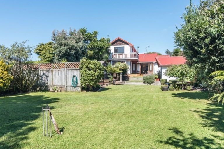 Photo of property in 24 Sunshine Avenue, Paraparaumu, 5032