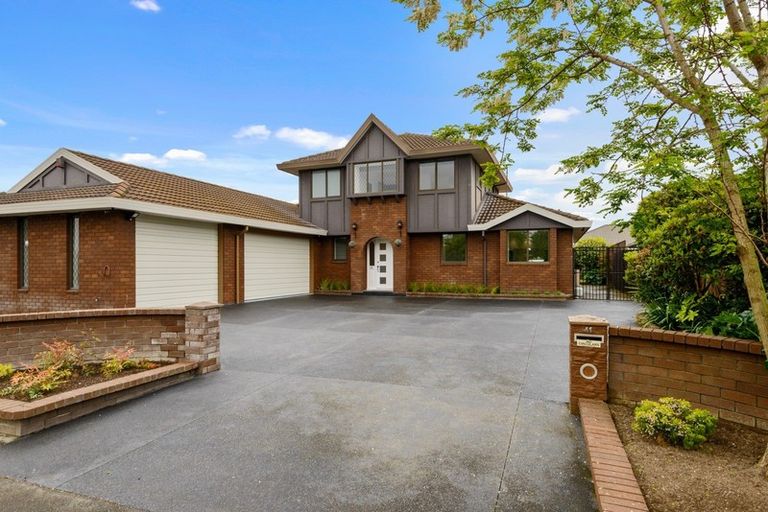 Photo of property in 41 Lowry Avenue, Redwood, Christchurch, 8051