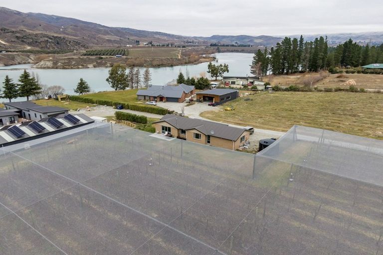 Photo of property in 101 Richards Beach Road, Cromwell, 9384