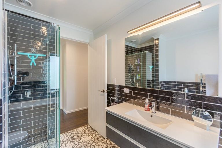 Photo of property in 5e Johnson Street, Waipawa, 4210