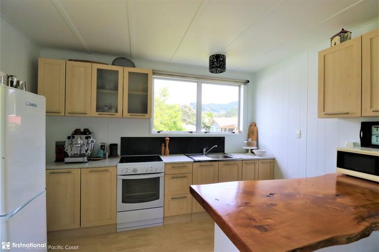 Photo of property in 75a Kon Tiki Road, Whiritoa, Whangamata, 3691