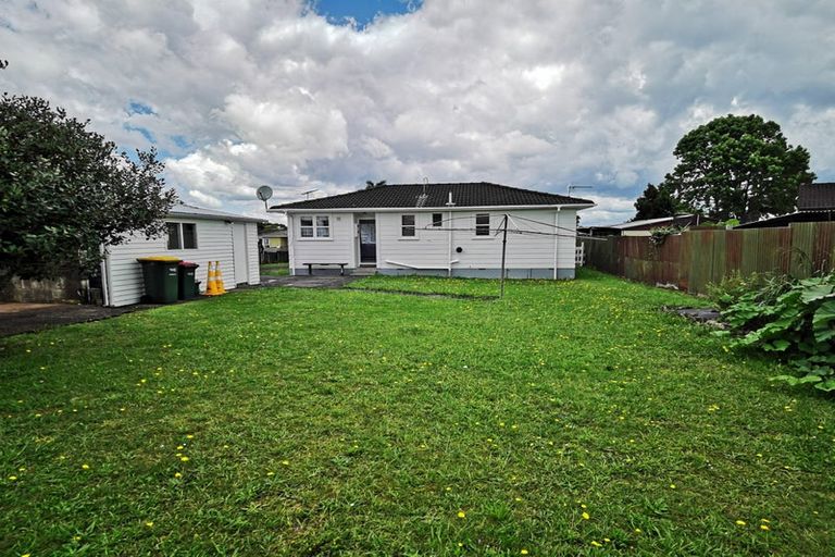 Photo of property in 4 Marybeth Place, Rosehill, Papakura, 2113