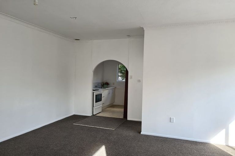 Photo of property in 71b Randwick Crescent, Moera, Lower Hutt, 5010