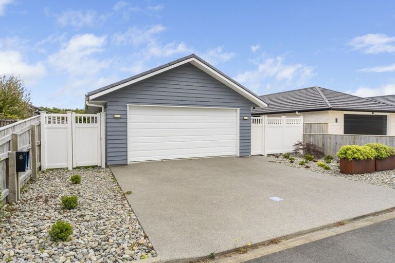 Photo of property in 8 Paioke Street, Waikanae, 5036