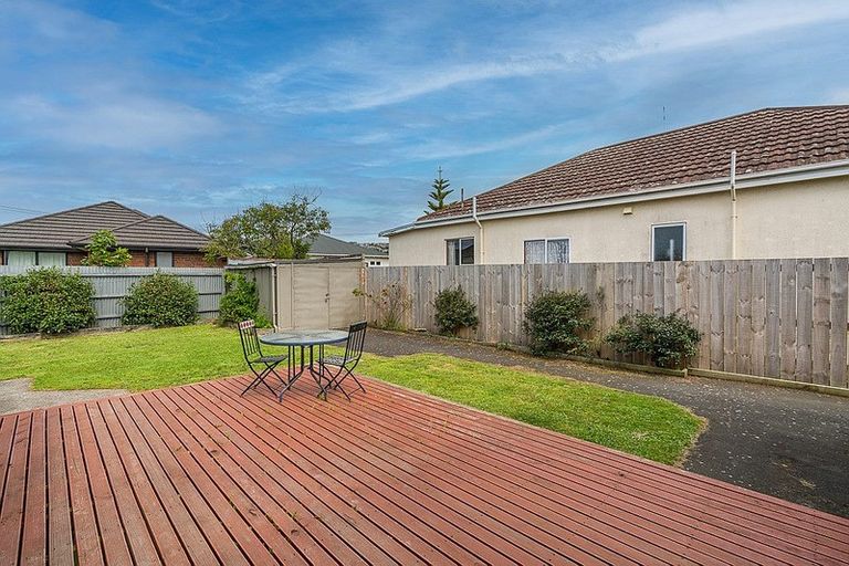 Photo of property in 5 Hargest Crescent, Saint Kilda, Dunedin, 9012