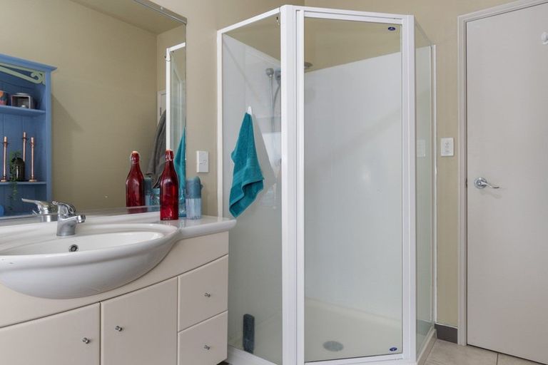 Photo of property in 43 Honeysuckle Lane, Ohauiti, Tauranga, 3112