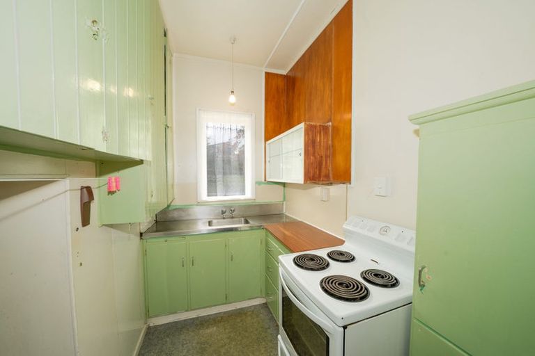 Photo of property in 10 Union Street, Hikurangi, 0114