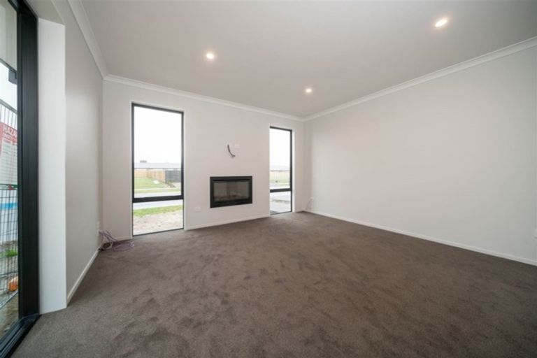 Photo of property in 10 Beak Street, Rolleston, 7615