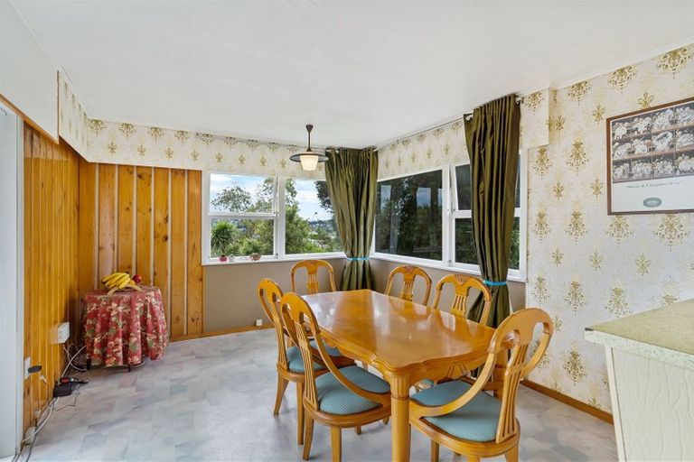 Photo of property in 582 Beach Road, Rothesay Bay, Auckland, 0630