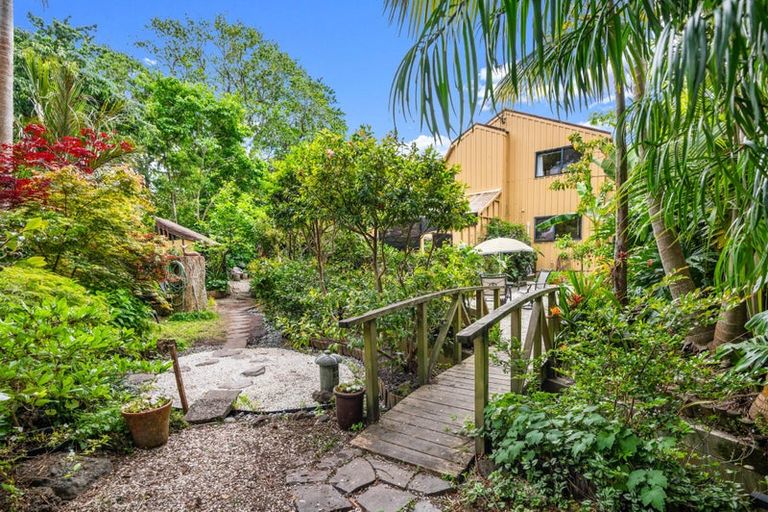 Photo of property in 99a Lake Road, Belmont, Auckland, 0622