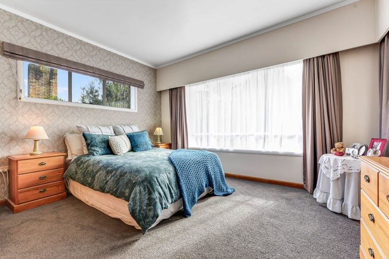 Photo of property in 17 Hinton Avenue, Forest Lake, Hamilton, 3200