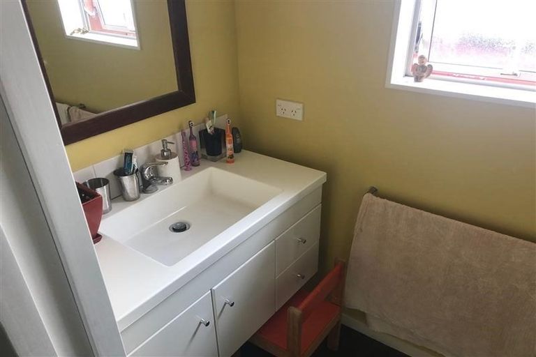 Photo of property in 802a Lyell Street, Akina, Hastings, 4122