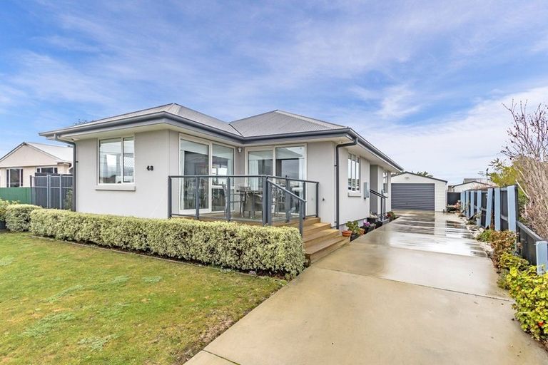 Photo of property in 48 Sandown Crescent, Aranui, Christchurch, 8061