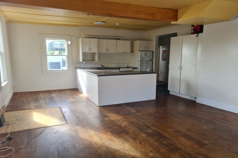 Photo of property in 17 Boston Terrace, Aro Valley, Wellington, 6021