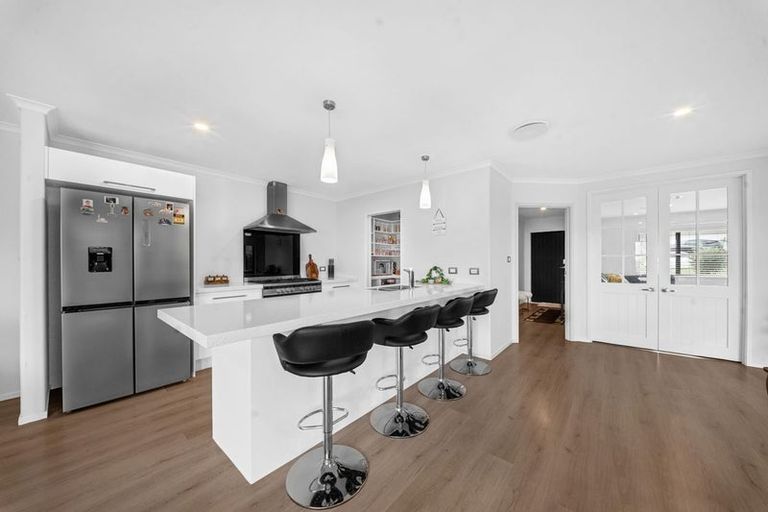 Photo of property in 11 Millbrae Place, Pokeno, 2402