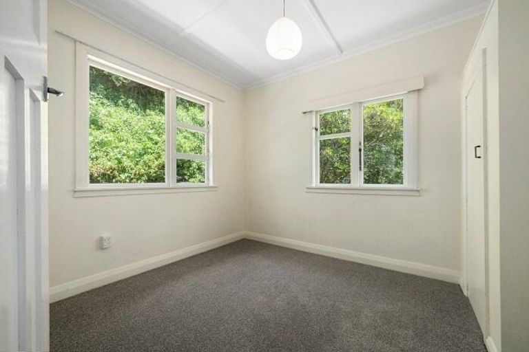 Photo of property in 26 Farnham Street, Mornington, Wellington, 6021