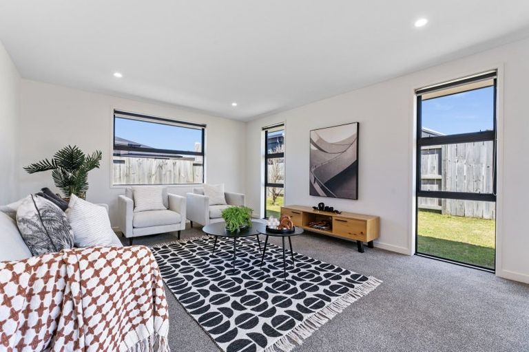 Photo of property in 45 Taioma Close, Papamoa, 3118