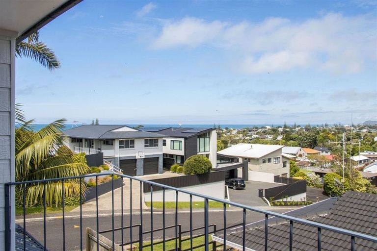 Photo of property in 11 Mayor View Terrace, Waihi Beach, 3611