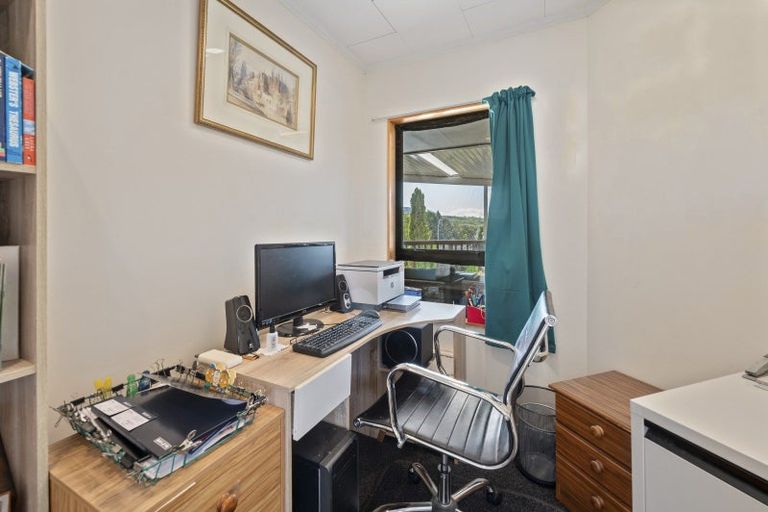 Photo of property in 13 Cherry Lane, Acacia Bay, Taupo, 3330