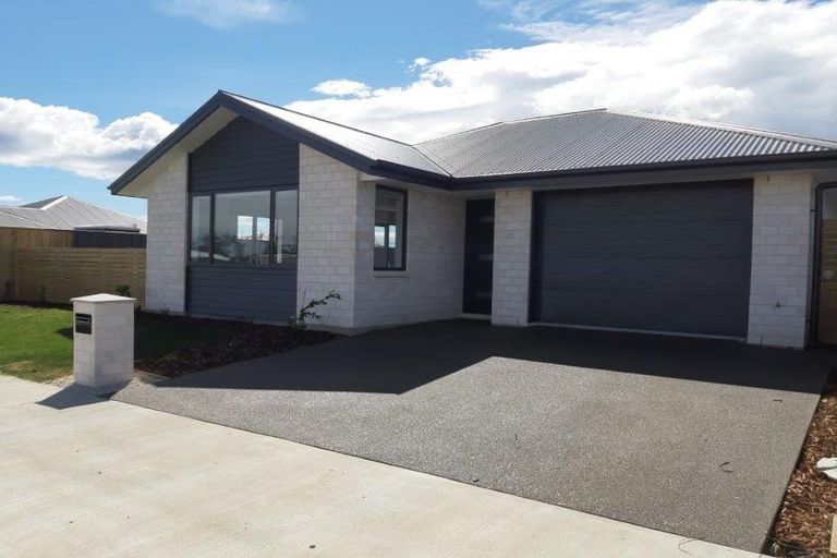 Photo of property in 10 Awatere Street, Pegasus, 7612