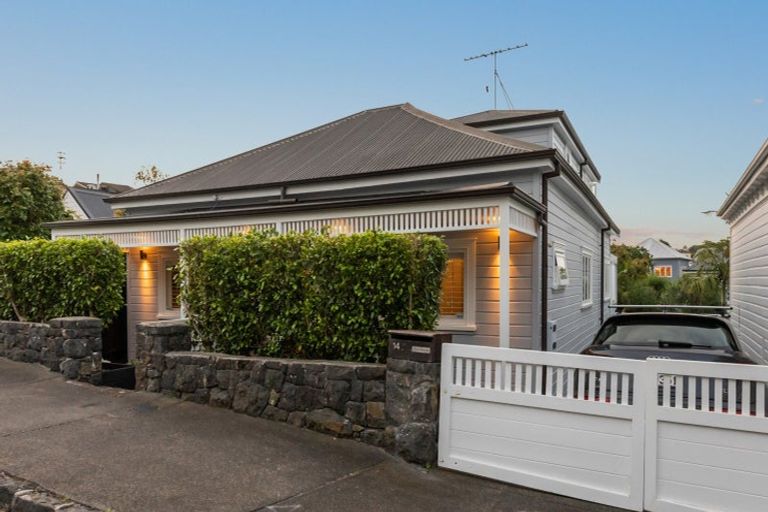 Photo of property in 14 Gunson Street, Freemans Bay, Auckland, 1011