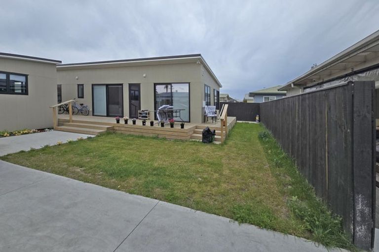 Photo of property in 12 Kauri Road, Stanmore Bay, Whangaparaoa, 0932