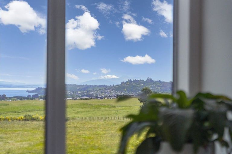 Photo of property in 25 Walnut Lane, Nukuhau, Taupo, 3330
