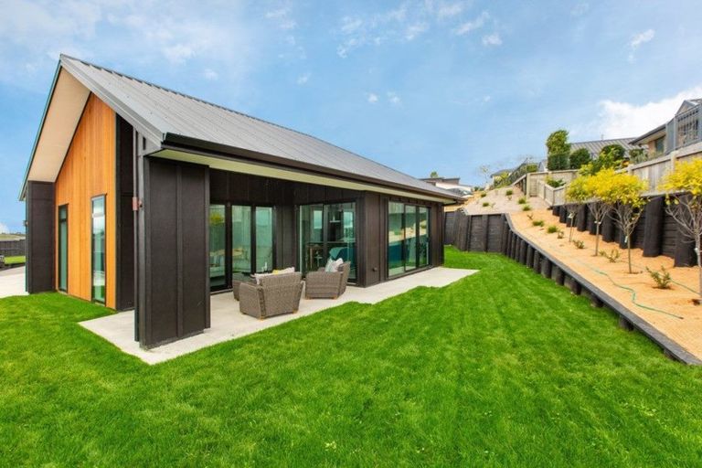 Photo of property in 8 Rose Berry Crescent, Flagstaff, Hamilton, 3210