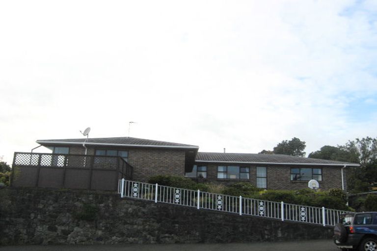 Photo of property in 21 South Road, Moturoa, New Plymouth, 4310