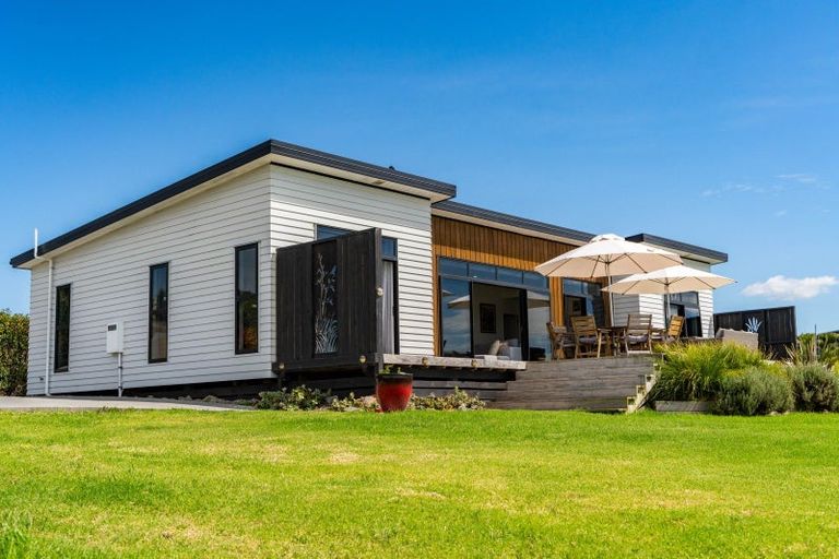 Photo of property in 36 Mclean Road, Waipu, 0582